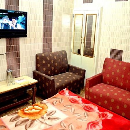 Kasauli Hotel Puri Eksteriør bilde