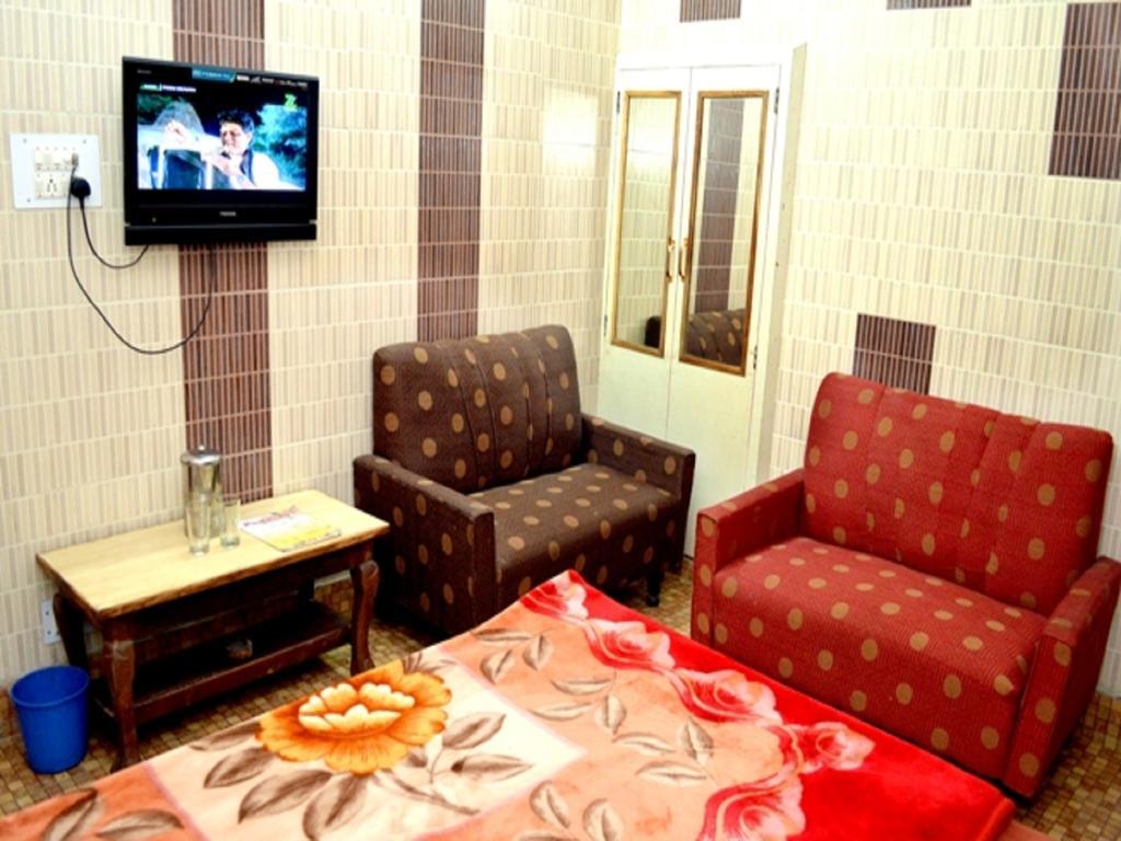 Kasauli Hotel Puri Eksteriør bilde